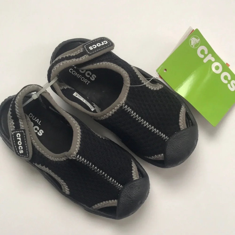 Crocs Swiftwater Sandals (size 10)